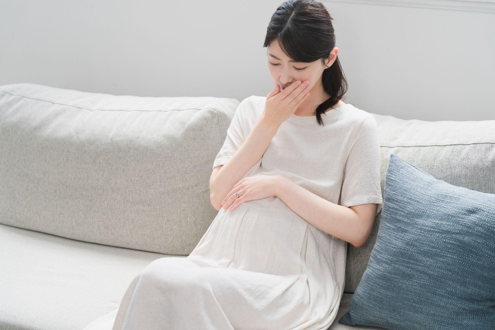 4 Cara Memenuhi Nutrisi Ibu Hamil Saat Mengalami Morning Sickness