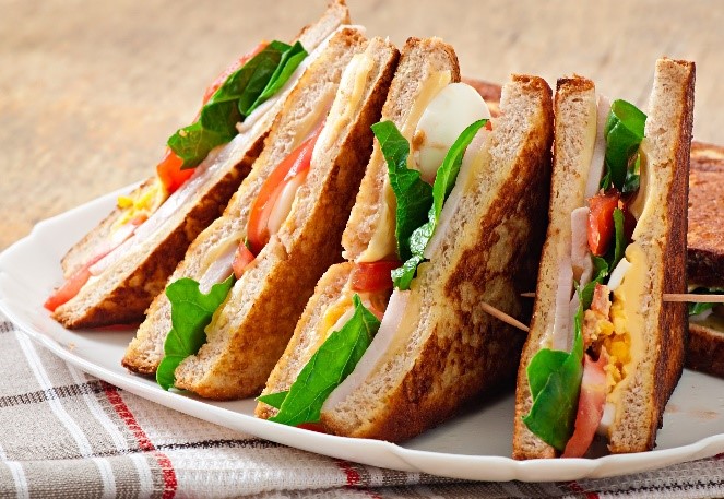 4 Ide Bekal Anak Tanpa Nasi chicken egg sandwich.jpg