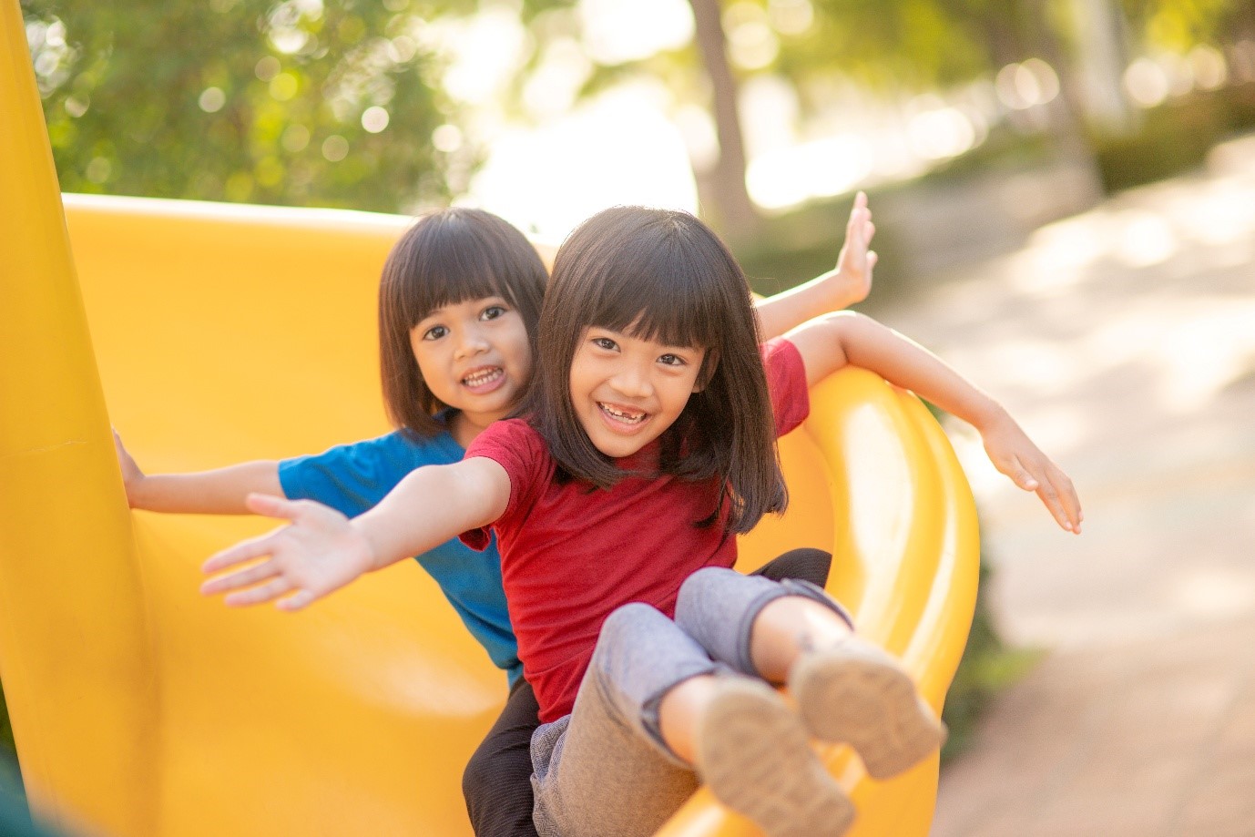 6 Manfaat Main di Playground untuk Tumbuh Kembang Anak