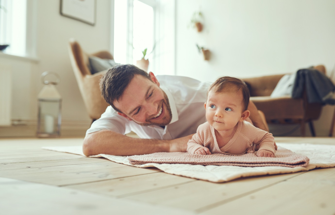 Bayi Mirip Ayah Lebih Sehat, Mitos Atau Fakta?