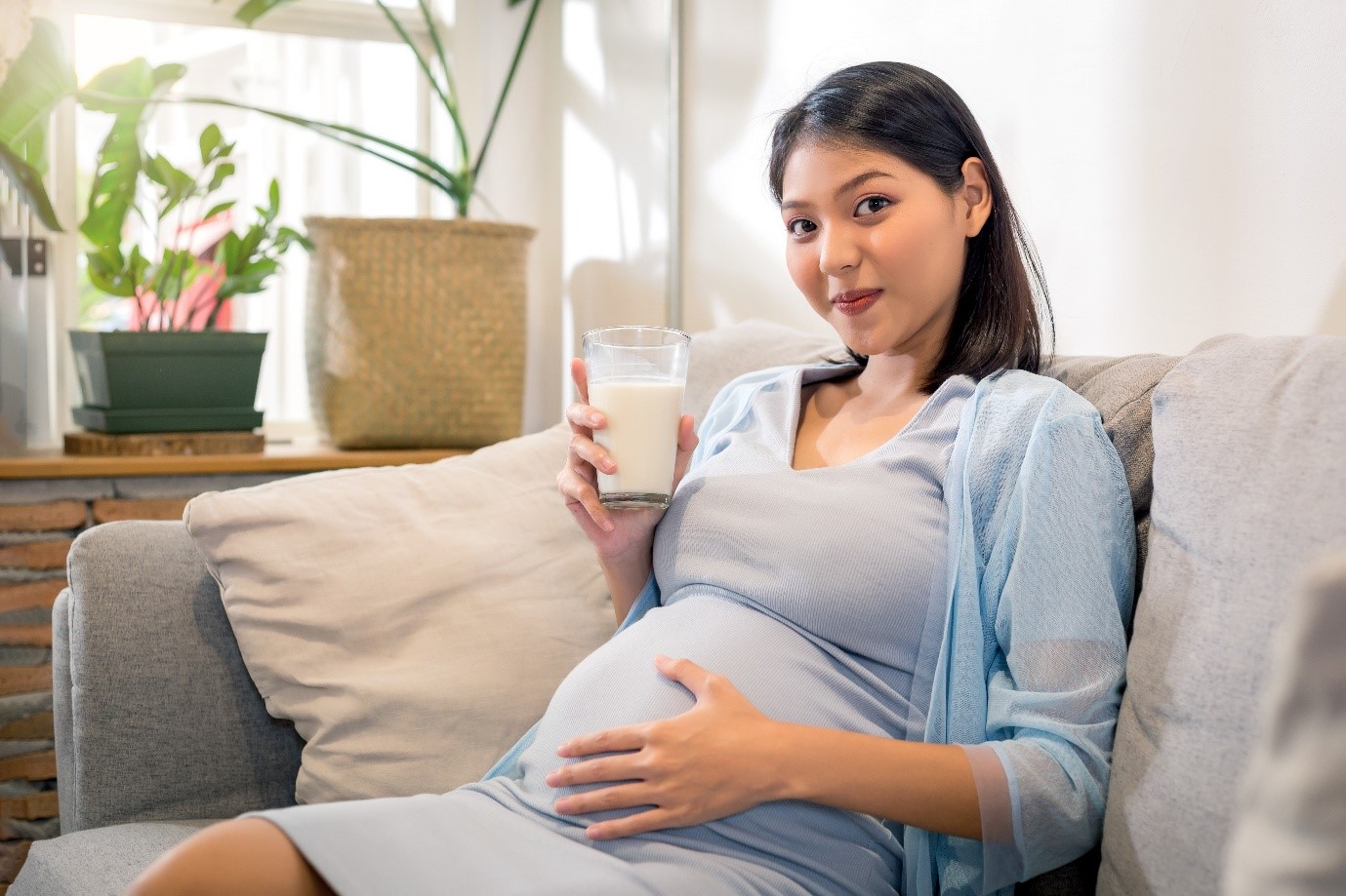 Kapan Waktu Terbaik Minum Susu Hamil?