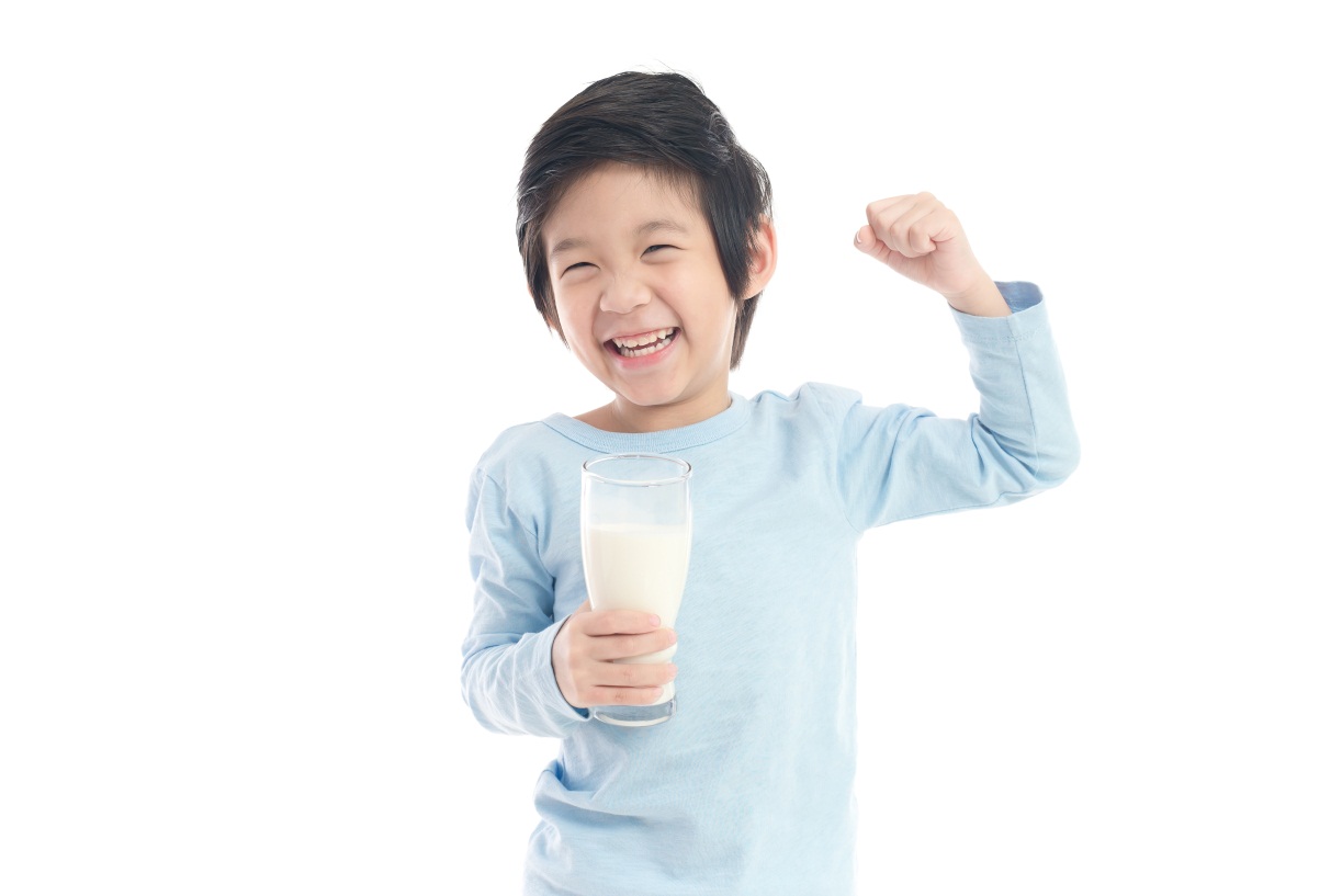 Si Kecil Terlalu Kurus? Yuk, Cukupi Kebutuhan Nutrisi Pada Anak Dengan Susu Ini