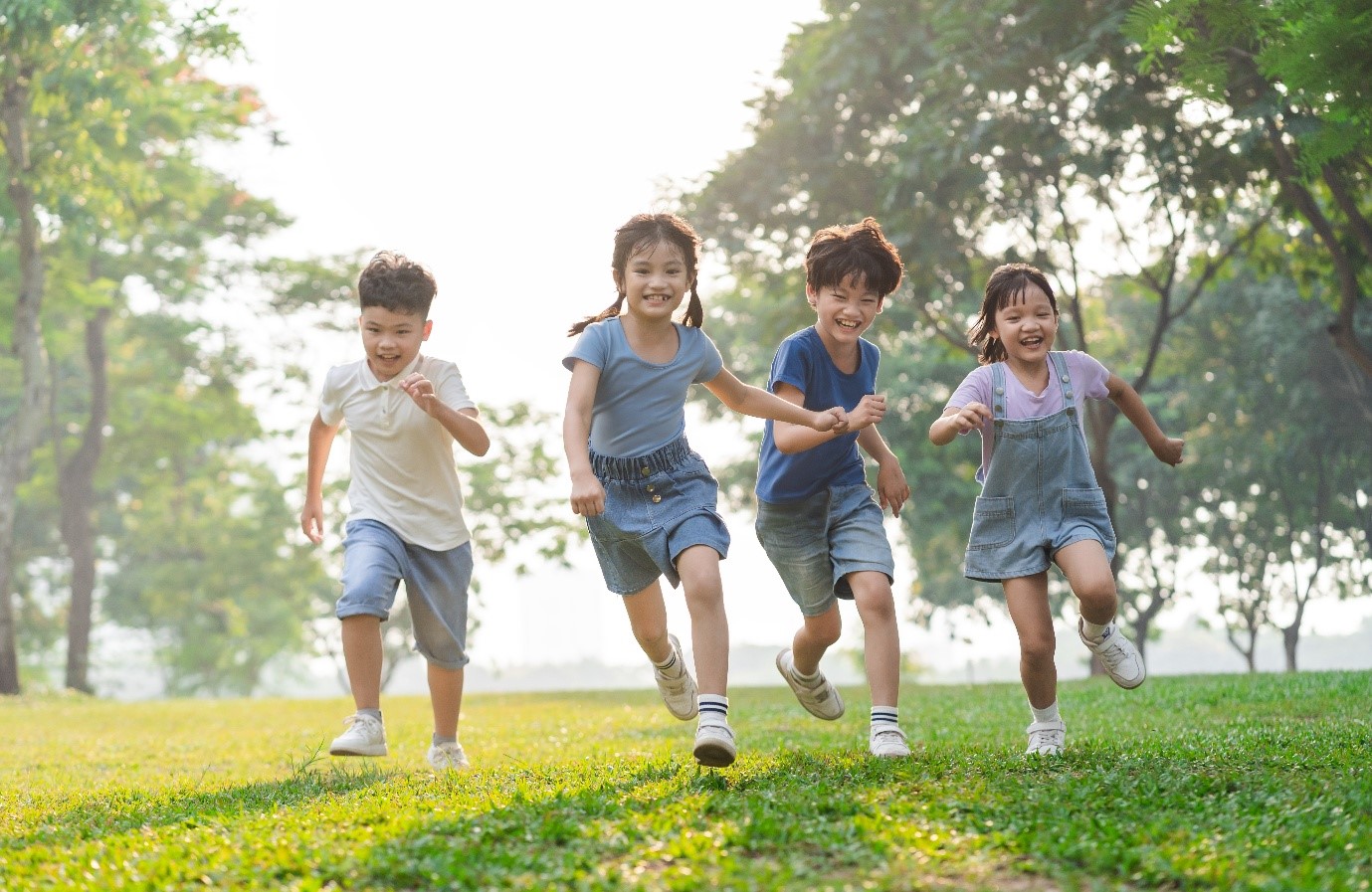 Tips Mengasah Social Skills Anak Sesuai Tingkatan Usia