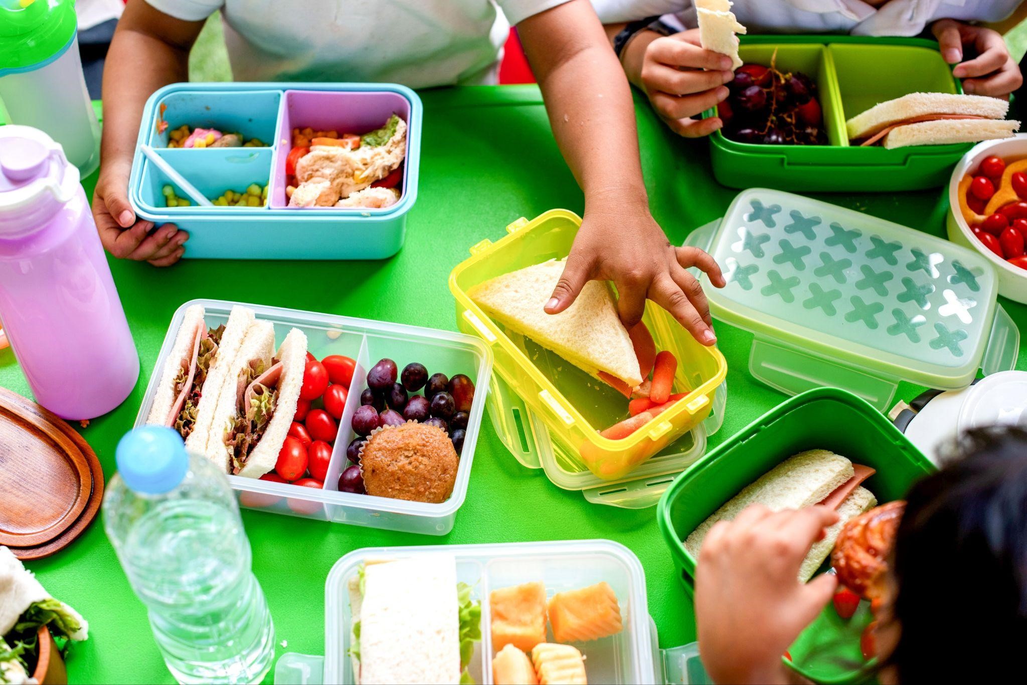 Waktu Sekolah Si Kecil Lebih Lama? Ini Rekomendasi Menu Bekal Anak Sekolah untuk Makan Siang!